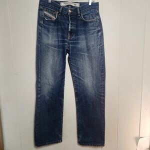 Diesel Industry Denim Medium Wash Button Fly Jeans Size 33 Made In Italy Flaws